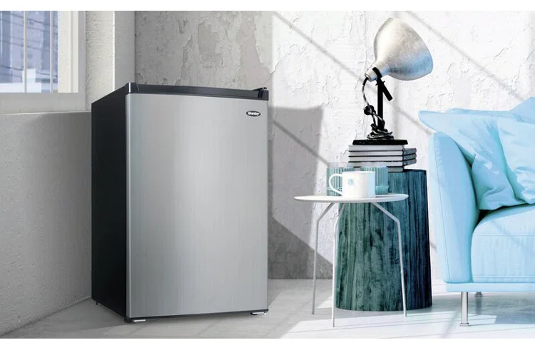 Best Mini Fridge for Dorm Room